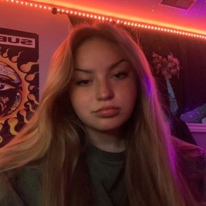 Meet your Posher, Kara